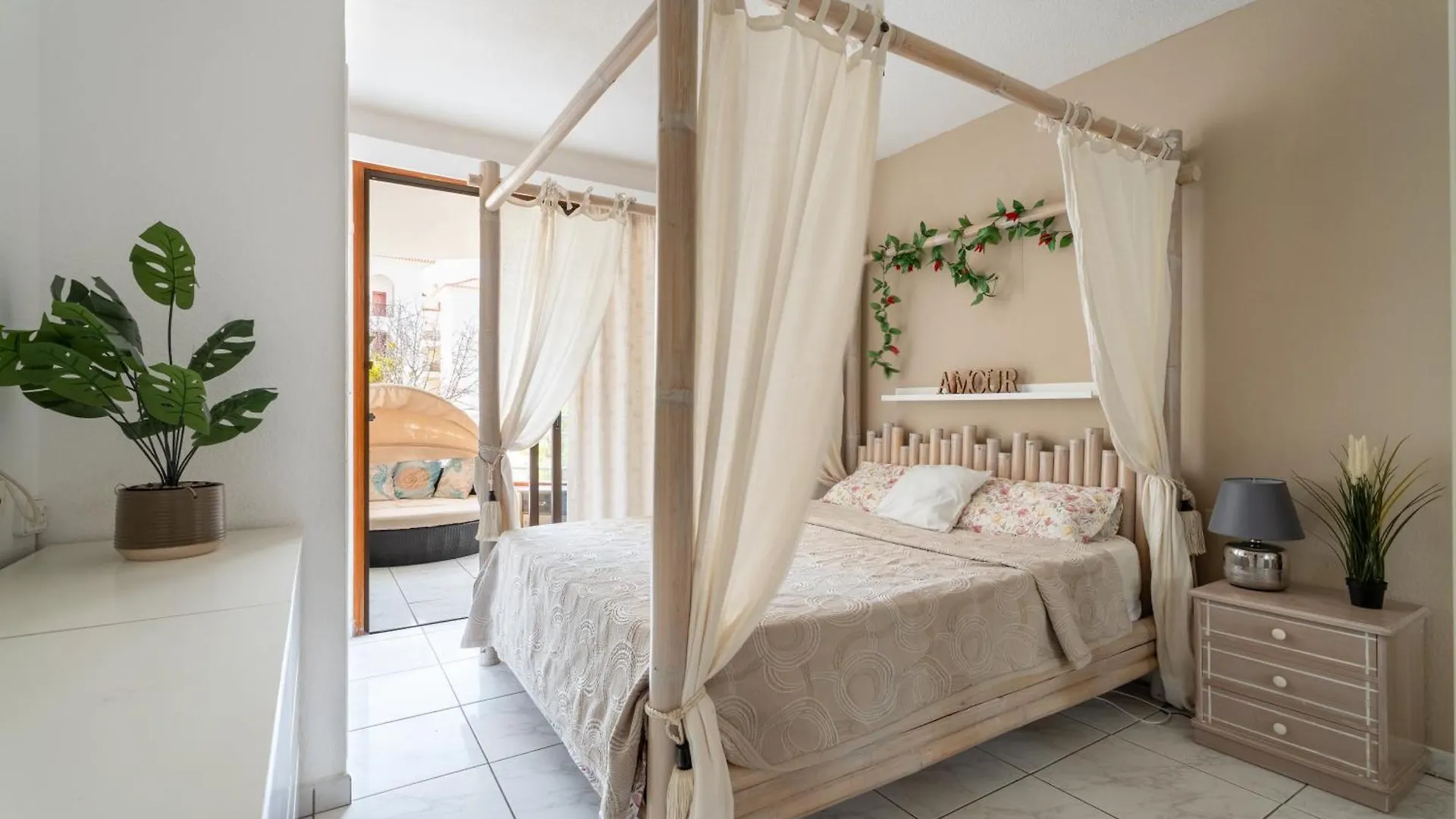 Apartamento Oasis Diamente - Heated Pool Los Cristianos  España